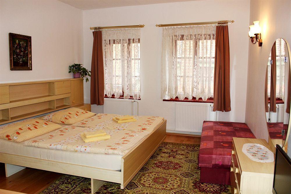 Mini Hotel Abraka & Apartments Český Krumlov 外观 照片