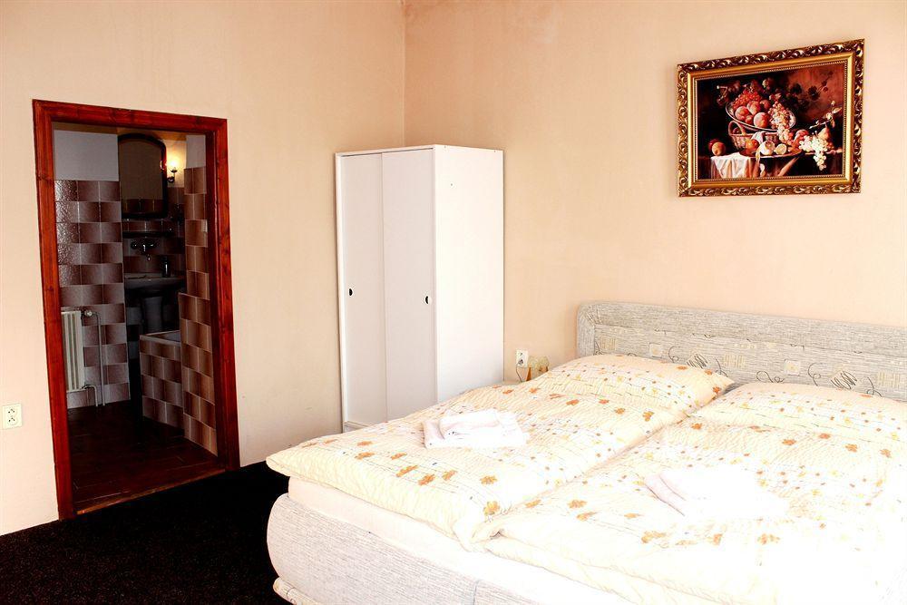 Mini Hotel Abraka & Apartments Český Krumlov 外观 照片