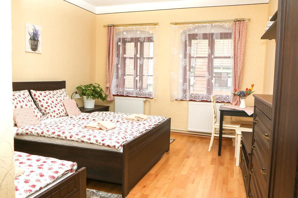Mini Hotel Abraka & Apartments Český Krumlov 外观 照片